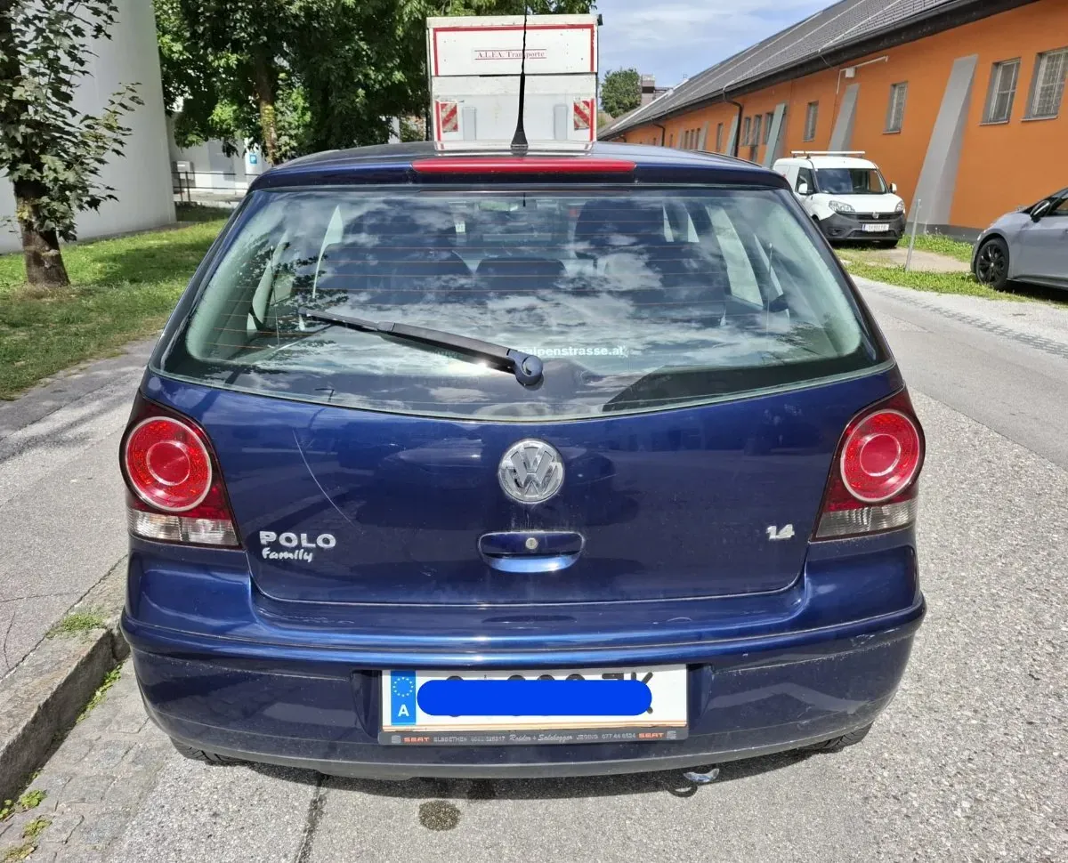Volkswagen Polo 2005 photo 2