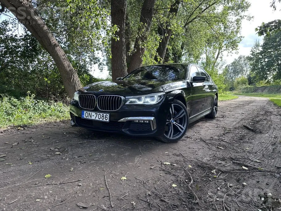 BMW 740