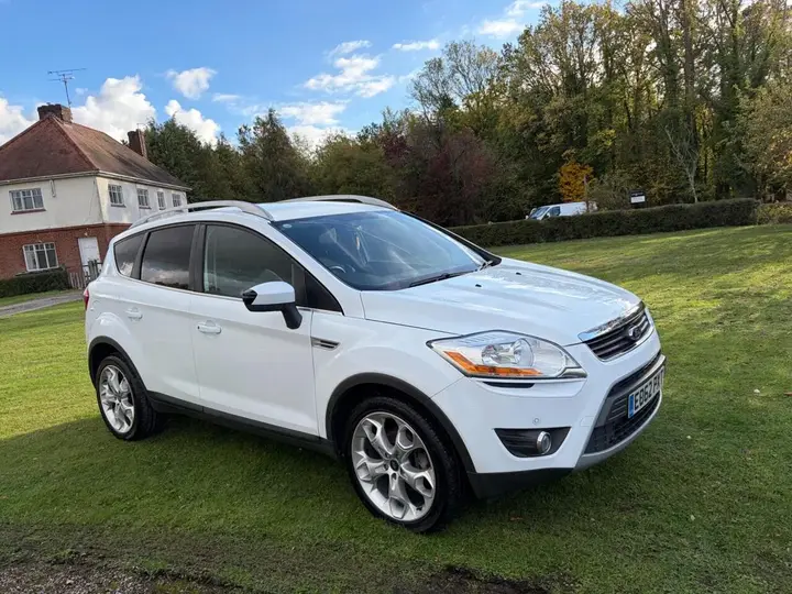 Ford Kuga 2012 photo 2