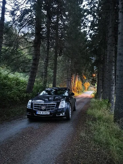 Cadillac Cts 2011 photo 2