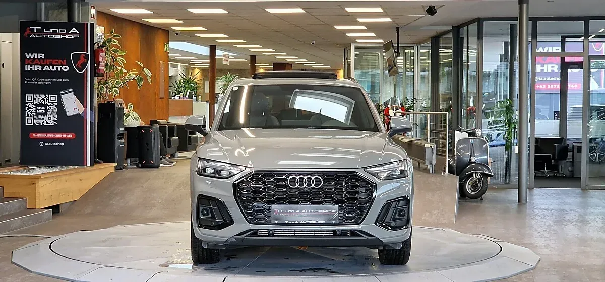 Audi Q5 2021 photo 2