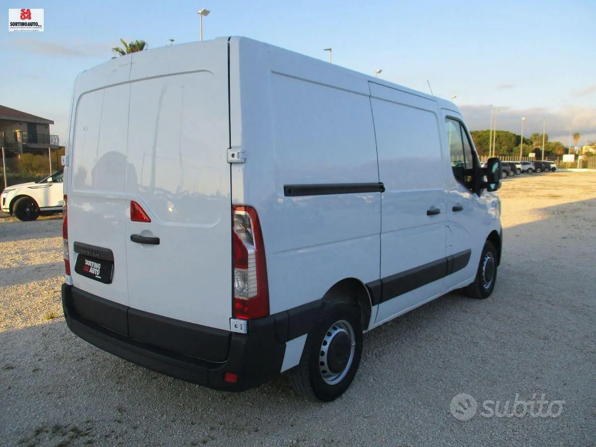 Renault Master 2021 photo 4