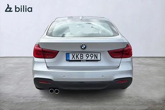 BMW 320I 2019 photo 4