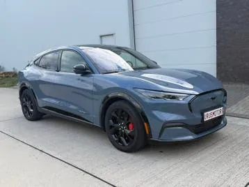 Ford Mustang 2023 photo 2