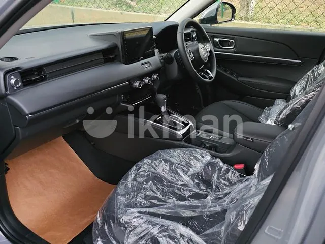 Honda Vezel 2025 photo 2