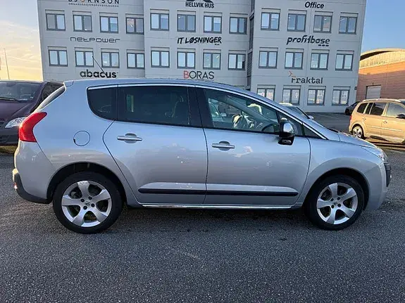 Peugeot 3008 2012 photo 4