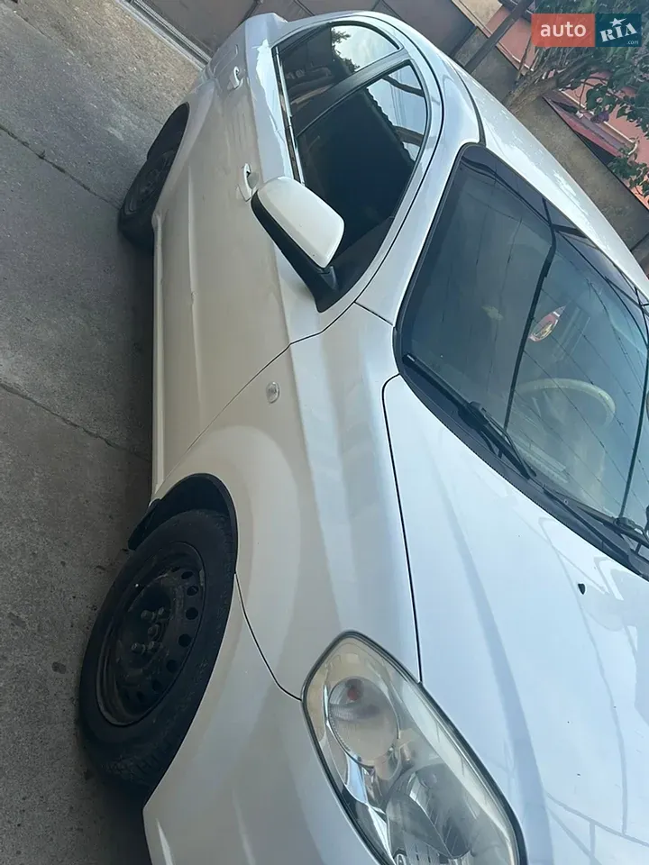 Chevrolet Aveo 2008 photo 2