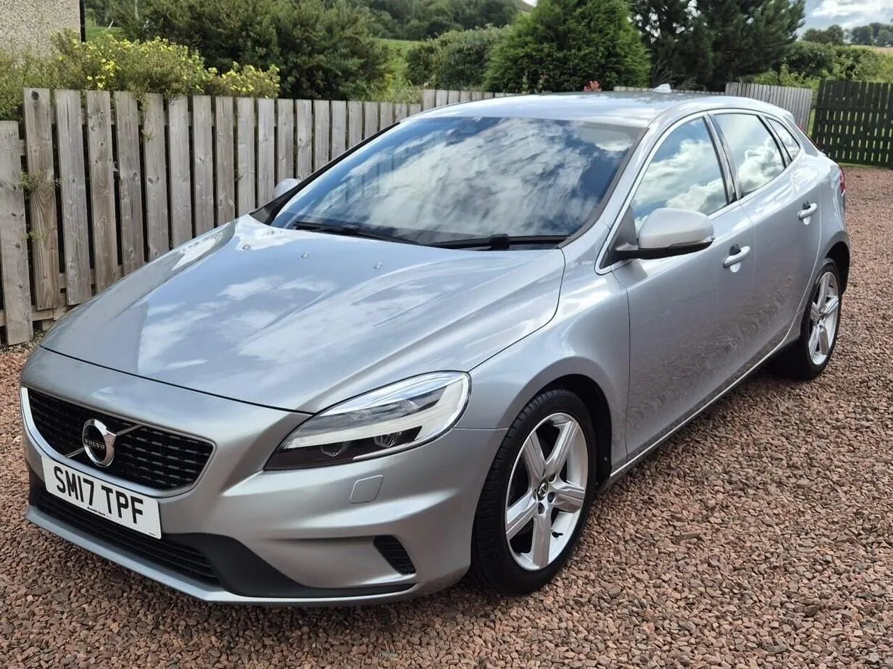 Volvo V40 2017 photo 2