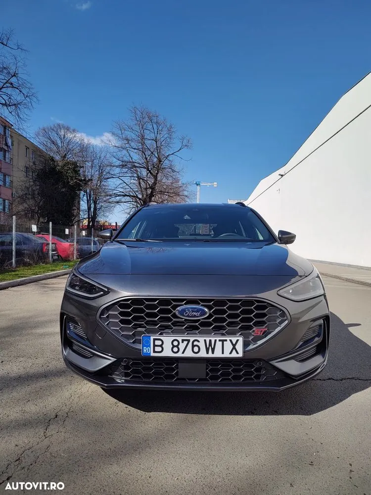 Ford Focus 2025 photo 3