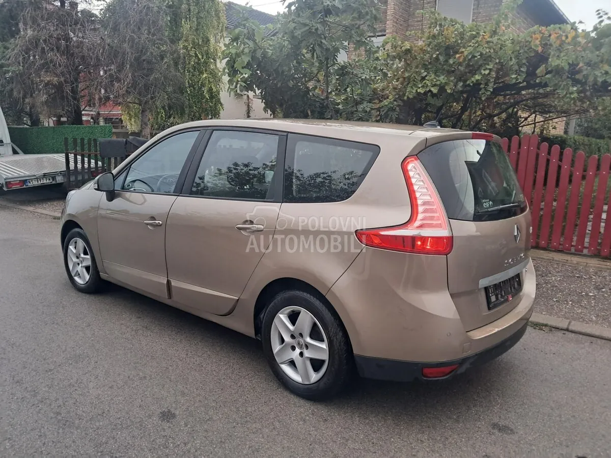 Renault Grand Scenic 2014 photo 3