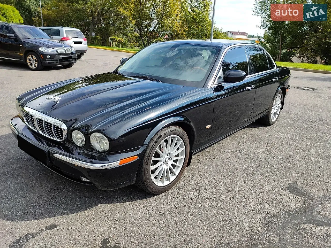 Jaguar Xj