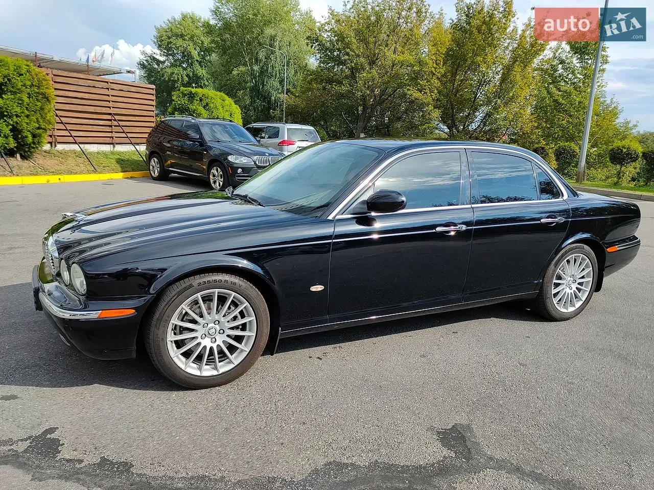 Jaguar Xj