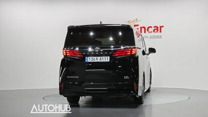 Toyota Alphard 2025 photo 4
