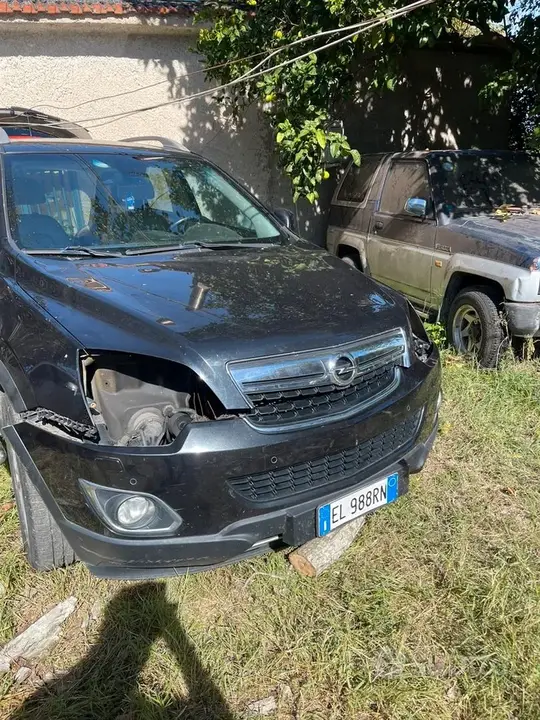 Opel Antara 2012 photo 2