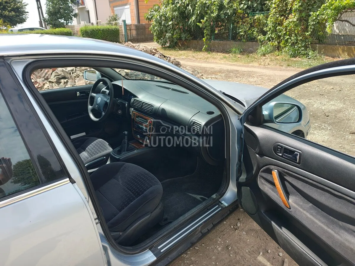Volkswagen Passat 2004 photo 5