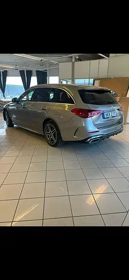 Mercedes-Benz C 300 E 2022 photo 3