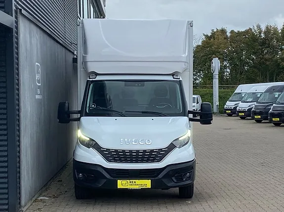 Iveco Daily 2022 photo 4