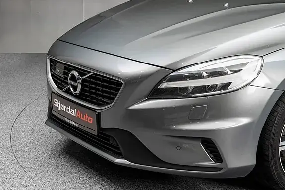 Volvo V40 2018 photo 3