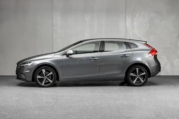 Volvo V40 2018 photo 4