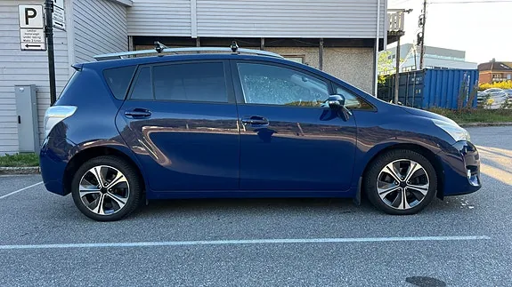 Toyota Verso 2014 photo 4