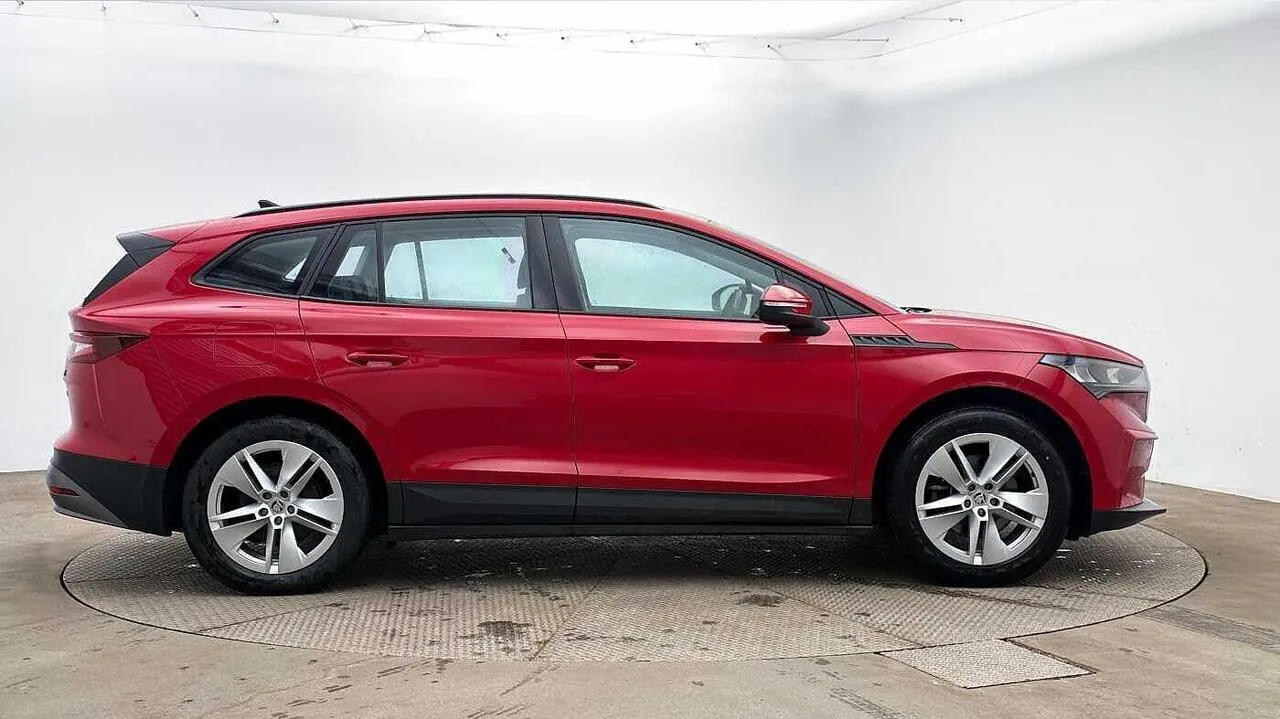 Skoda Enyaq 2022 photo 4