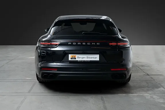 Porsche Panamera Turbo S 2018 photo 5