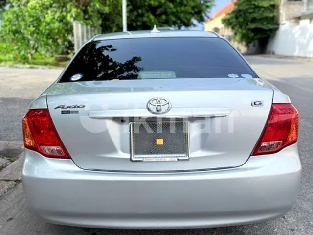Toyota Axio 2008 photo 2