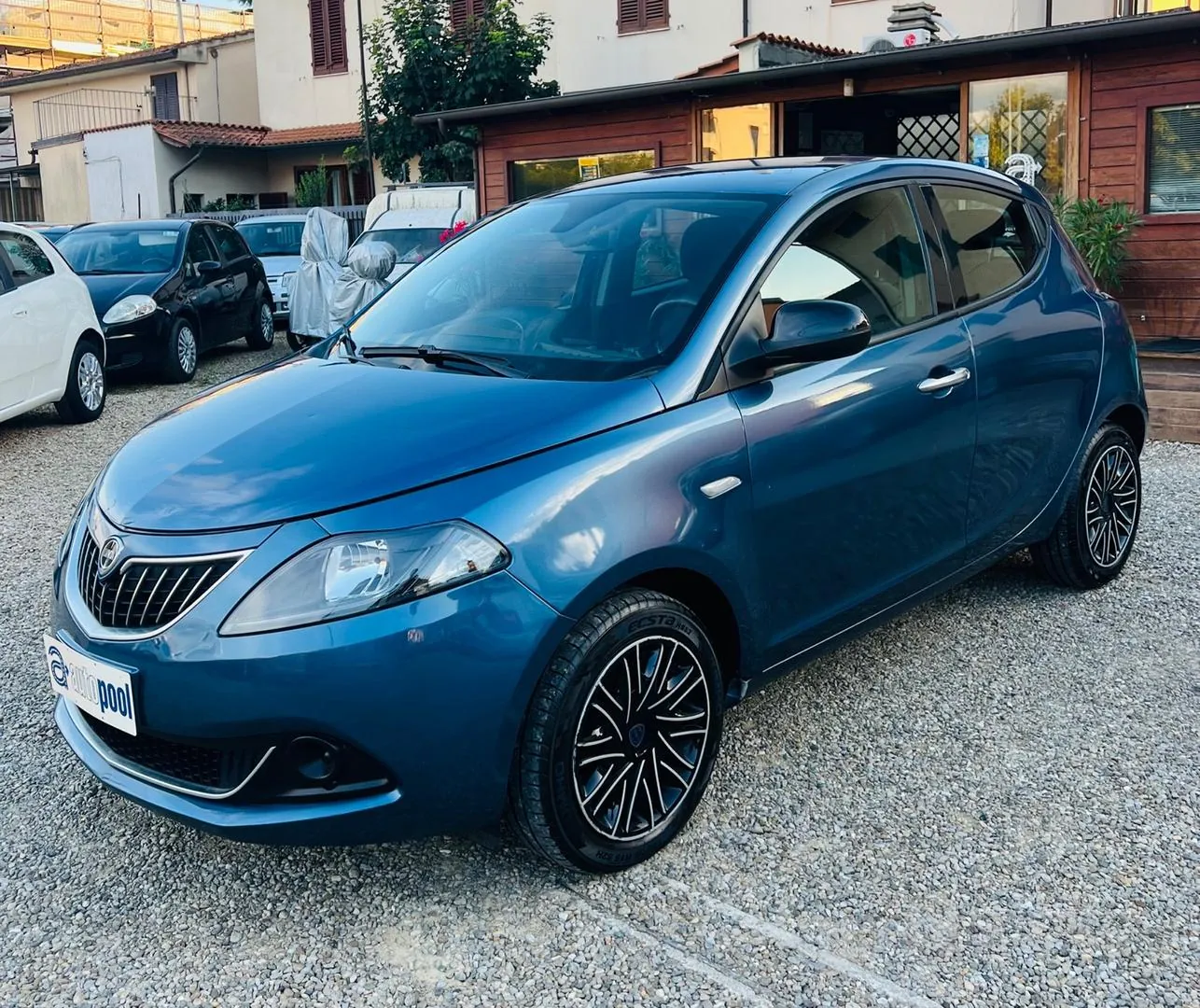 Lancia Ypsilon 2022 photo 2