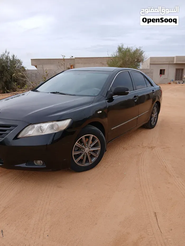 Toyota Camry 2010 photo 2