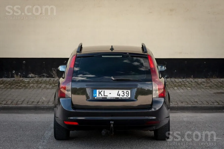 Volvo V50 2009 photo 5
