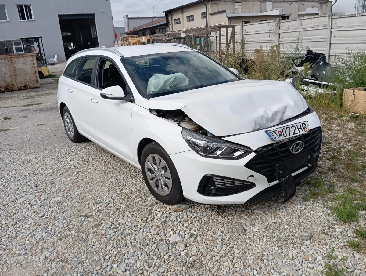 Hyundai I30