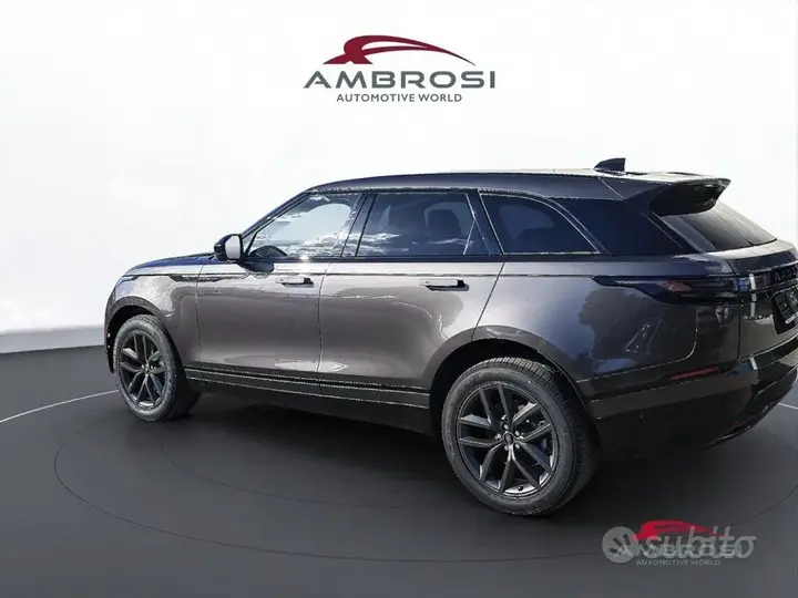 Land Rover Range Rover Velar 2026 photo 4