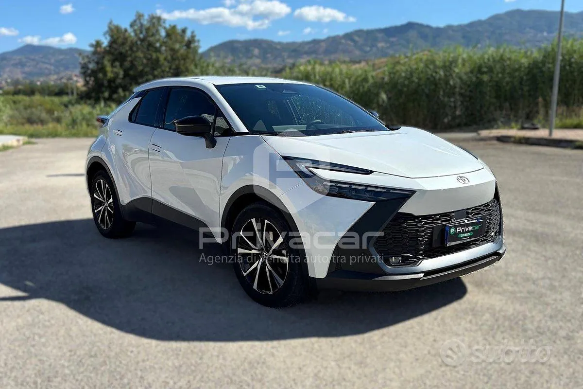 Toyota C-Hr 2024 photo 3