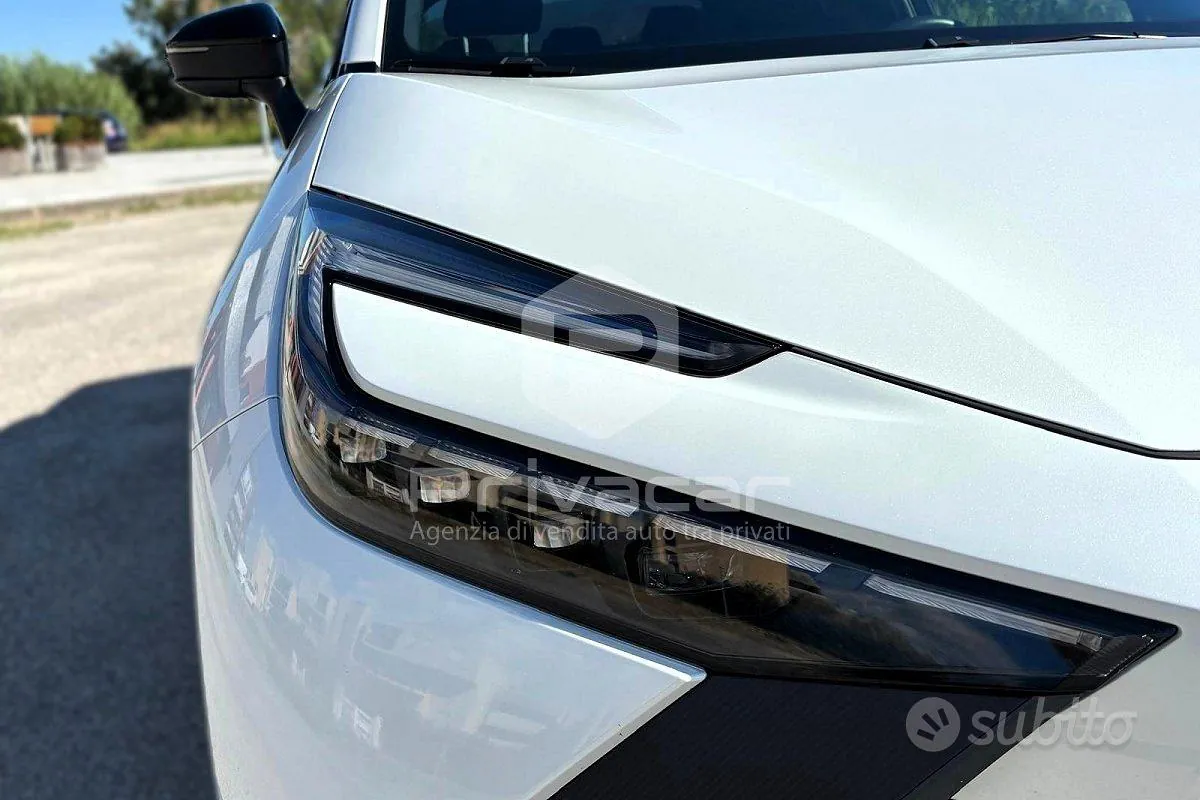 Toyota C-Hr 2024 photo 5