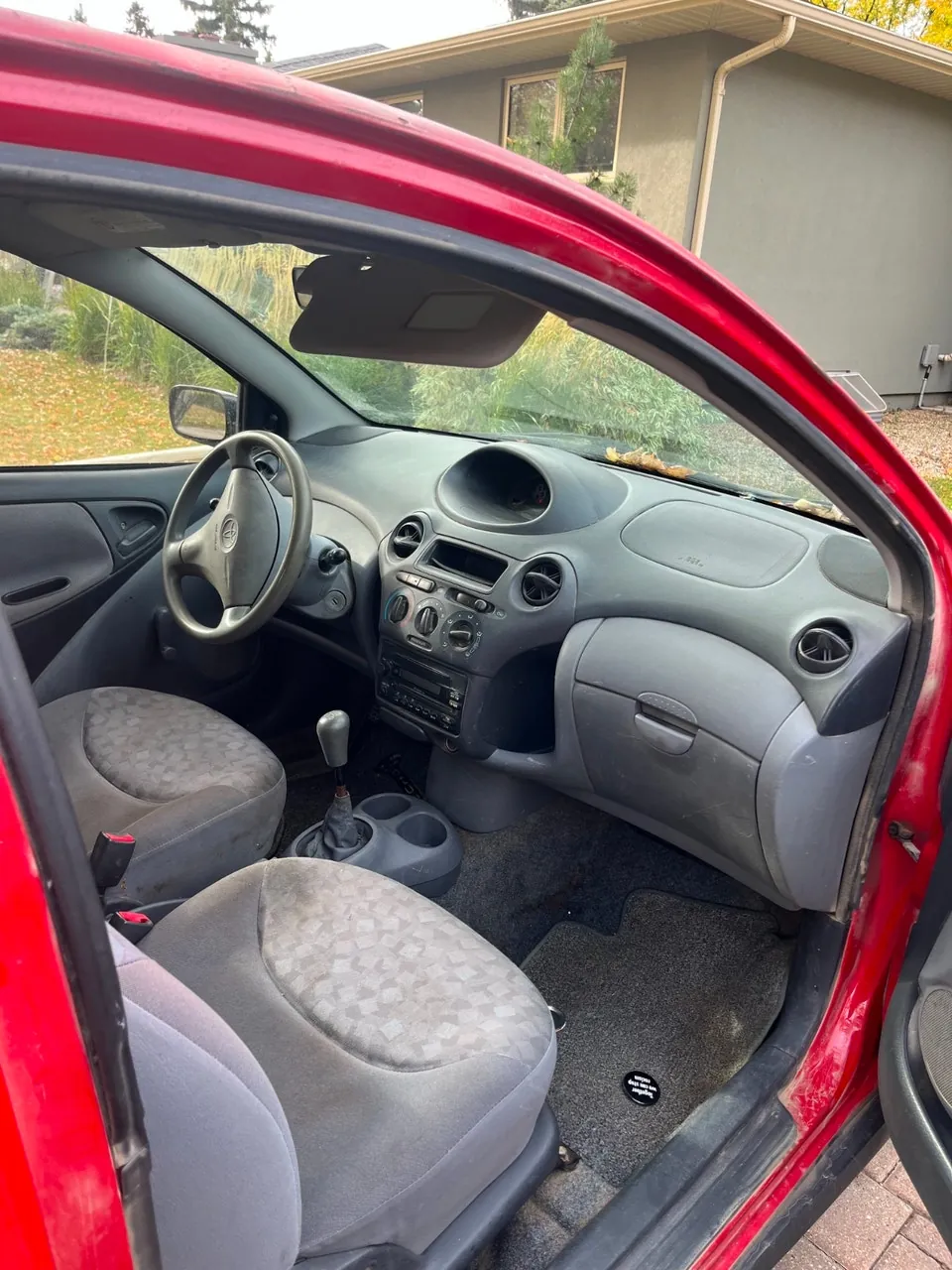 Toyota Echo 2000 photo 2