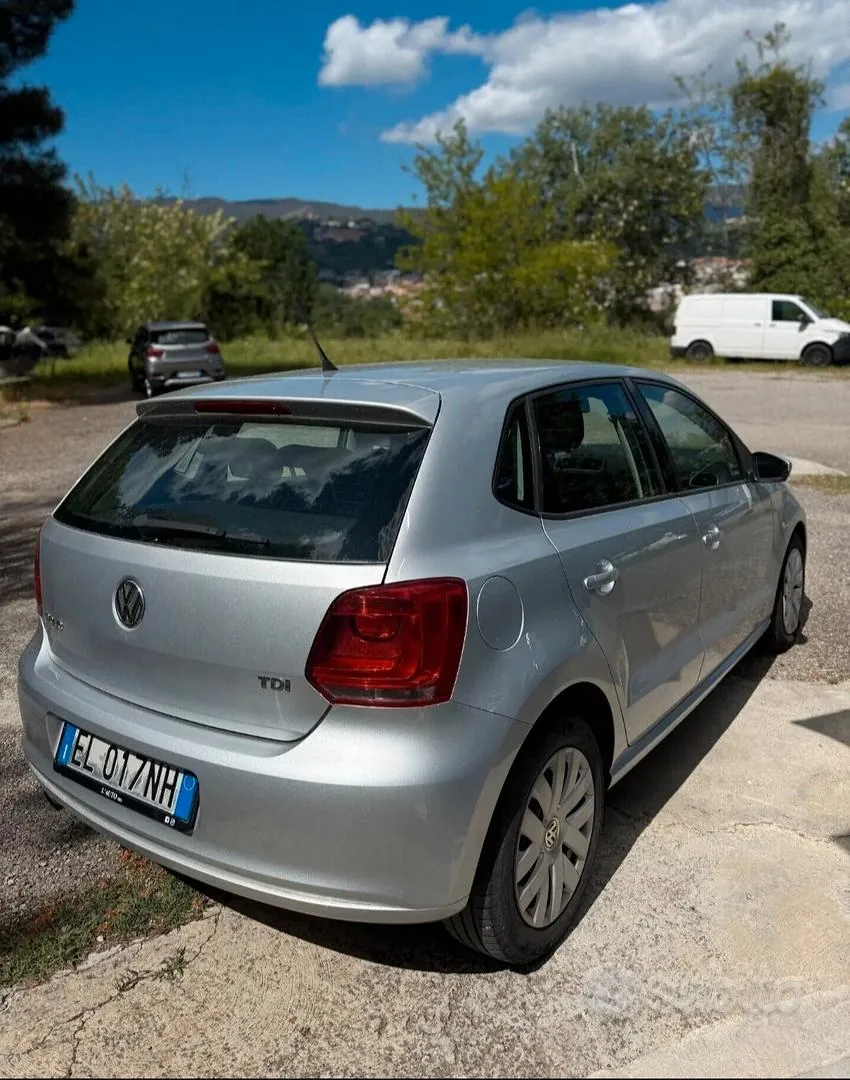 Volkswagen Polo 2012 photo 5