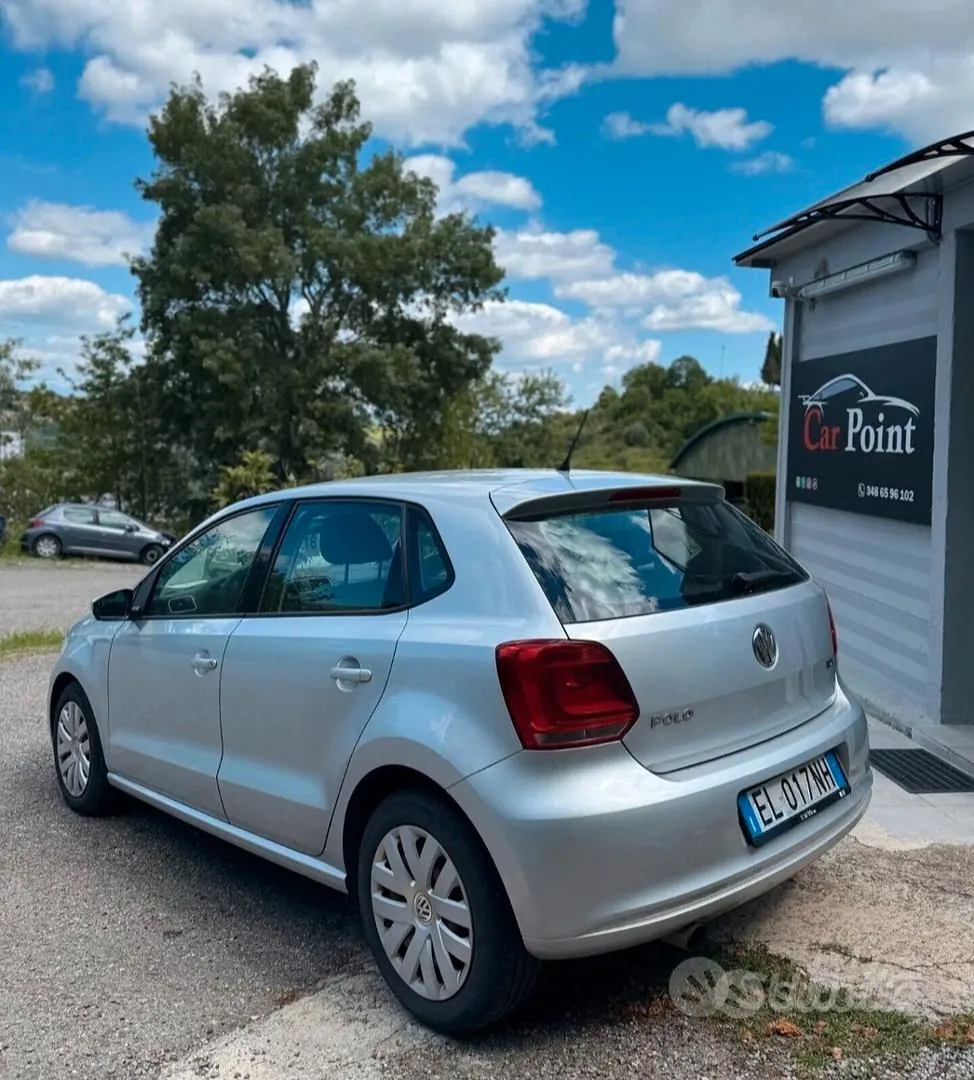 Volkswagen Polo 2012 photo 4