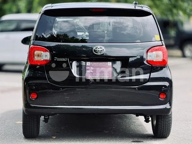 Toyota Passo 2024 photo 2