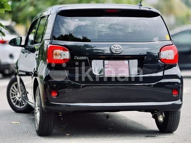 Toyota Passo 2024 photo 4