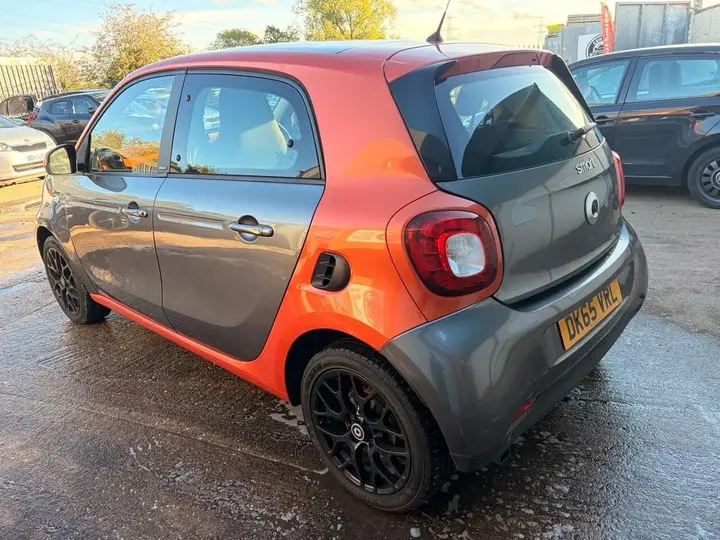 Smart Forfour 2015 photo 4