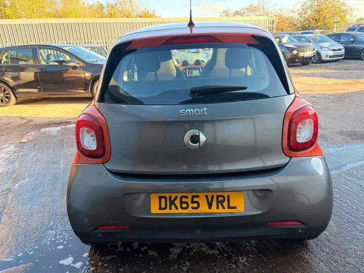 Smart Forfour 2015 photo 5