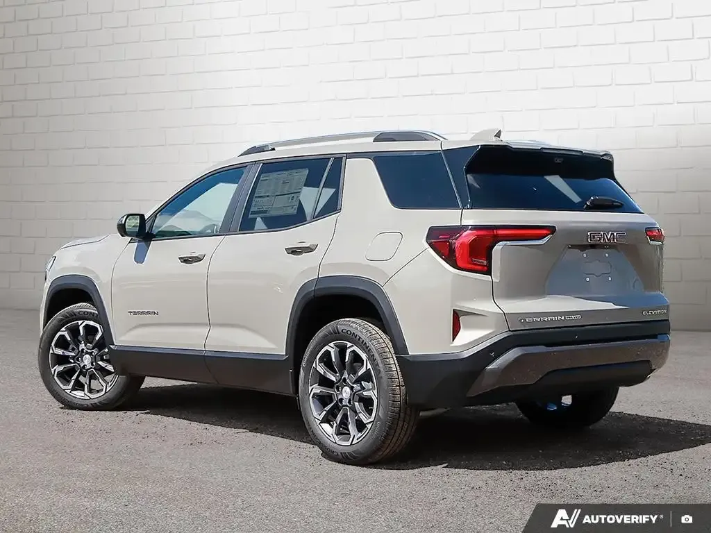 GMC Terrain 2027 photo 3