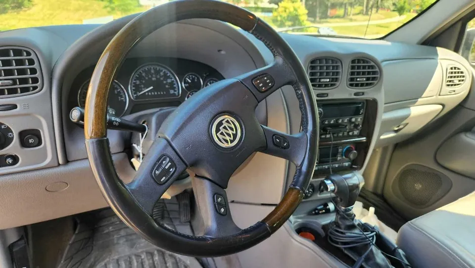 Buick Rainier 2006 photo 3