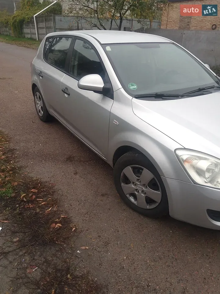 Kia Ceed 2007 photo 2