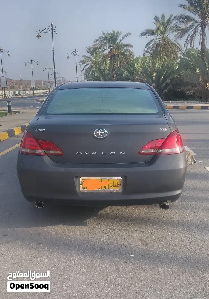Toyota Avalon
