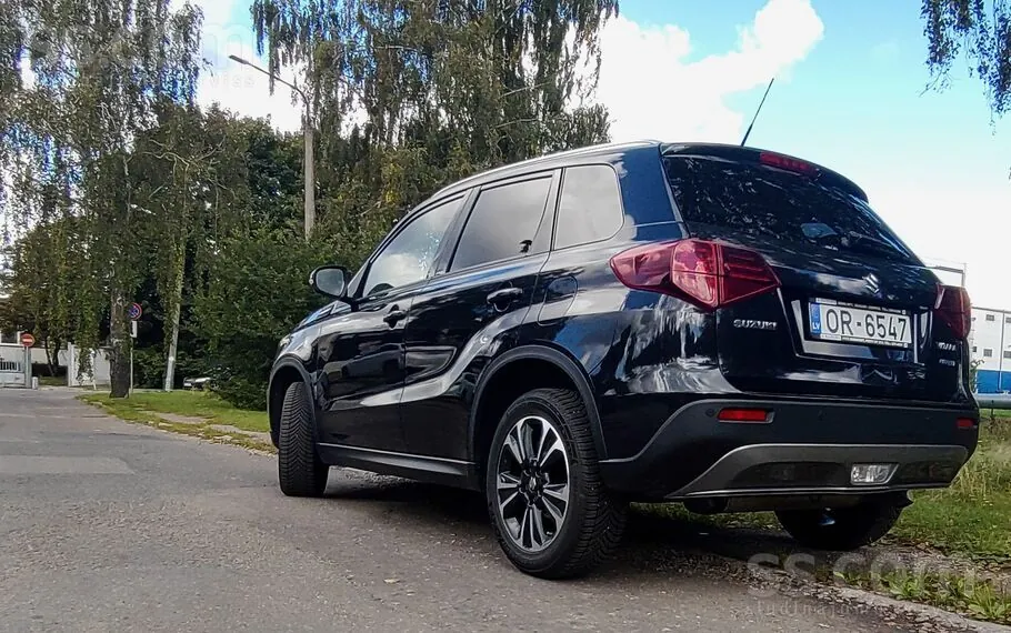 Suzuki Vitara 2022 photo 2