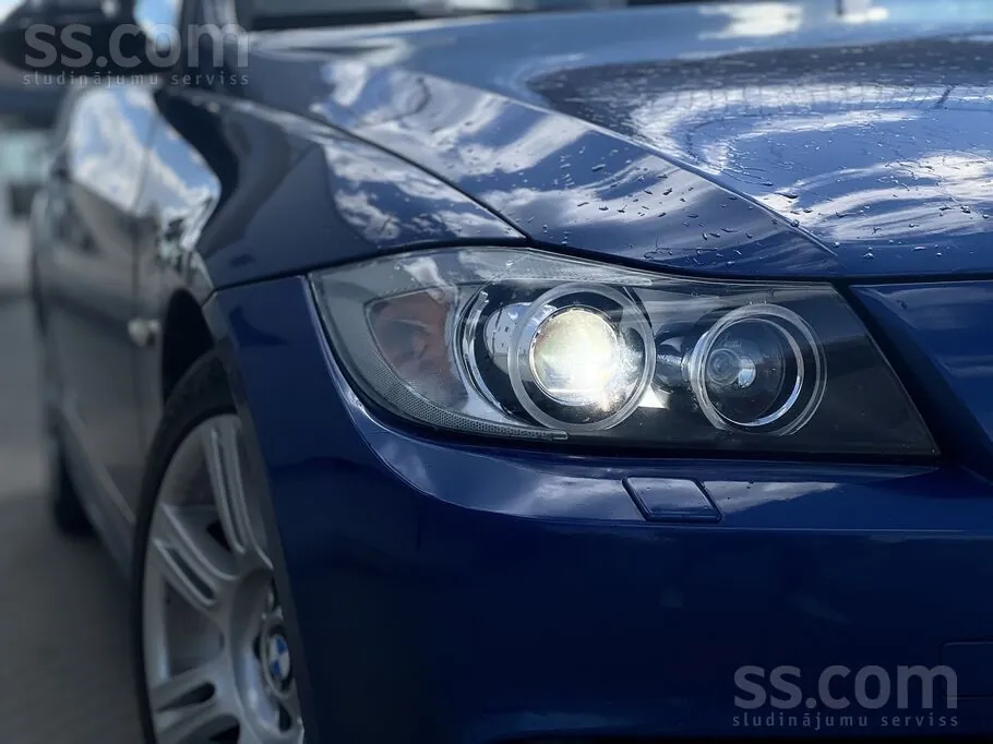 BMW 318 2008 photo 4