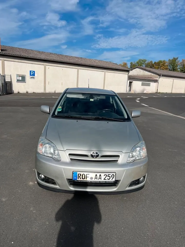 Toyota Carola
