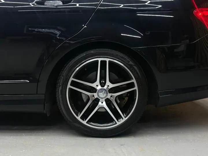 Mercedes-Benz C-Class 2012 photo 5