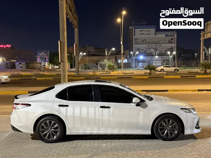 Toyota Camry 2018 photo 4